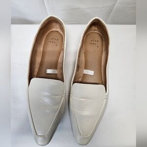A New Day Women's Cream Pointed-Toe Loafers Sz 9